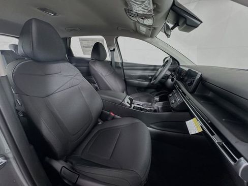 New 2026 Hyundai Tucson SE image 13