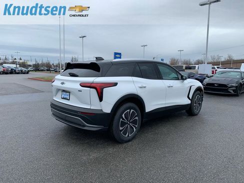 New 2026 Chevrolet Blazer EV LT AWD/4WD image 7
