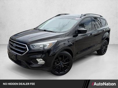 Used 2017 Ford Escape SE w/ SE Sport Appearance Package