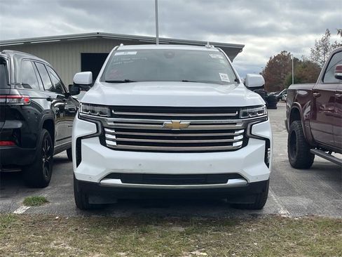 Used 2022 Chevrolet Tahoe High Country w/ Max Trailering Package image 2
