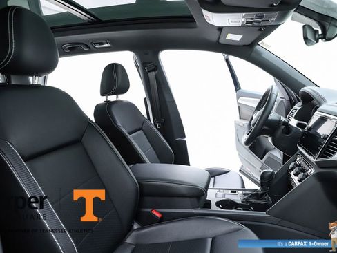 Used 2023 Volkswagen Atlas Cross Sport SE FWD image 75
