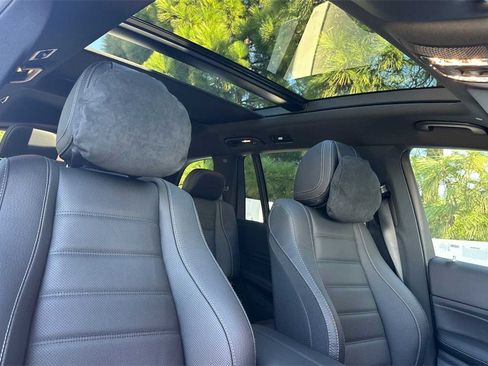 New 2026 Mercedes-Benz GLS 580 4MATIC image 18