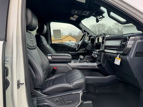 New 2025 Ford F150 Platinum w/ FX4 Off-Road Package image 21