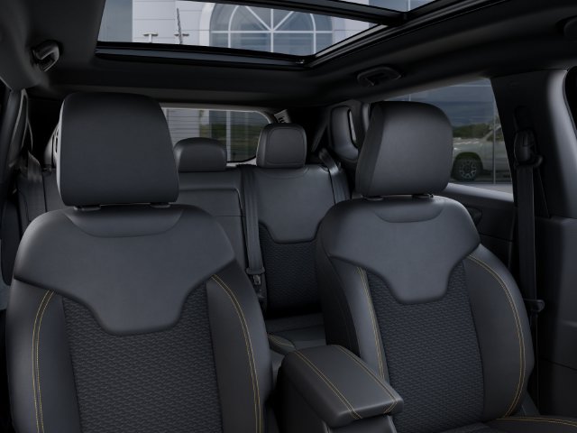 New 2026 Jeep Compass Latitude AWD/4WD image 35