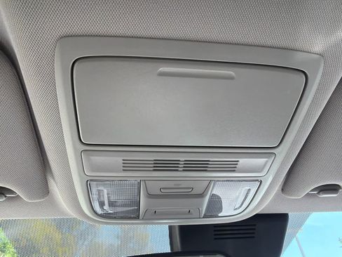 Used 2019 Honda Accord LX image 34