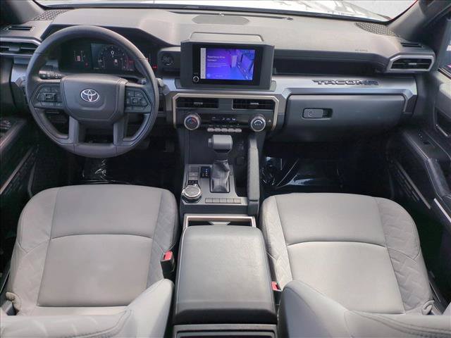 Used 2025 Toyota Tacoma SR5 AWD/4WD image 16