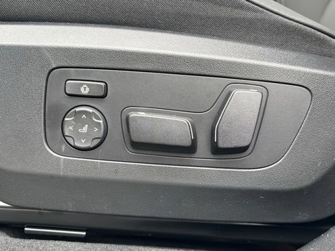 New 2026 BMW X3 xDrive30i AWD/4WD image 12
