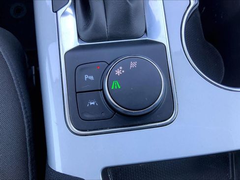 Used 2022 Chevrolet Blazer LT FWD image 29