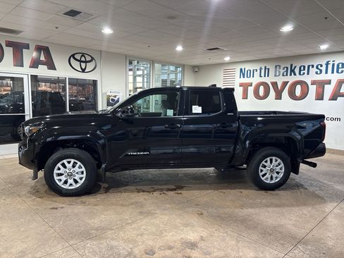 New 2026 Toyota Tacoma SR5 image 7