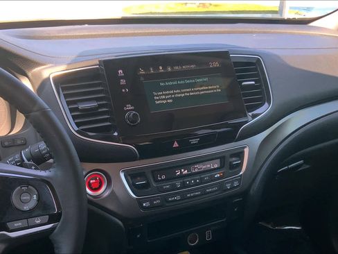 Used 2021 Honda Pilot Special Edition image 6