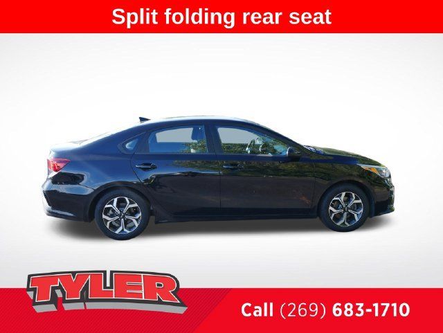 Used 2021 Kia Forte LXS FWD image 9