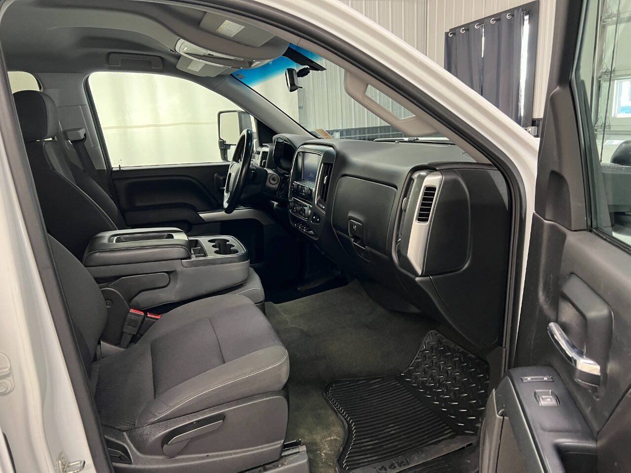 Used 2016 Chevrolet Silverado 1500 LT w/ All Star Edition AWD/4WD image 11