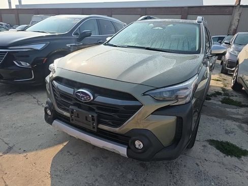 Used 2023 Subaru Outback Touring AWD/4WD image 17