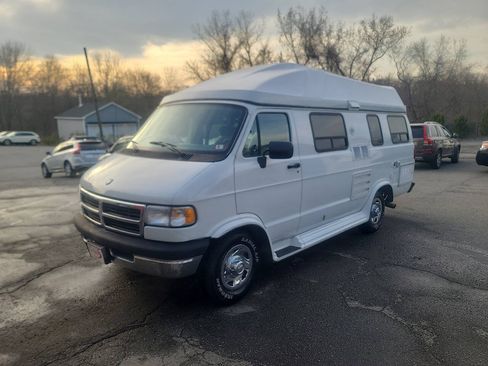Used 1996 Dodge B3500 RWD image 3