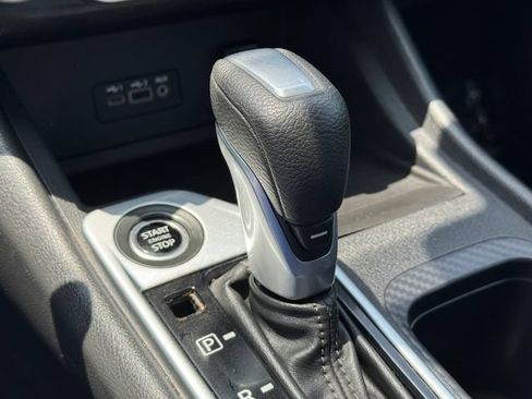 Used 2023 Nissan Sentra SV FWD image 18