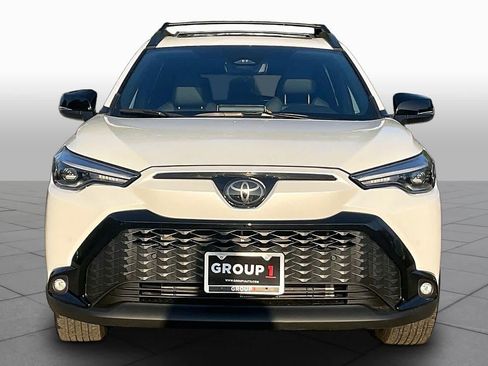 Used 2025 Toyota Corolla Cross AWD Hybrid image 4