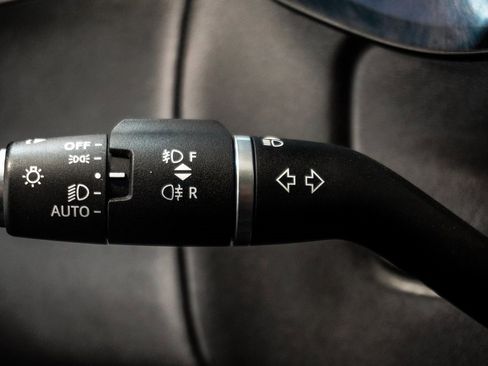 Used 2023 Land Rover Range Rover SE image 34