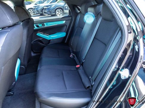 Used 2025 Honda Civic Sport image 25
