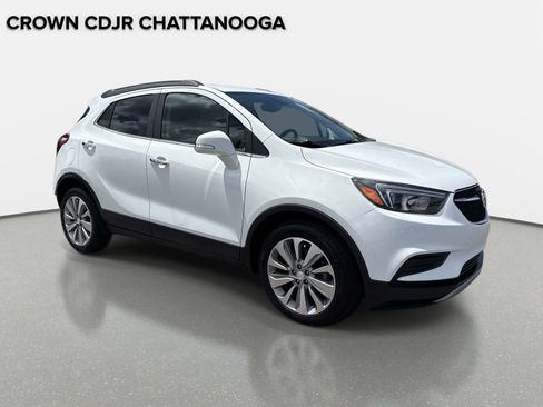 Used 2018 Buick Encore Preferred FWD image 2