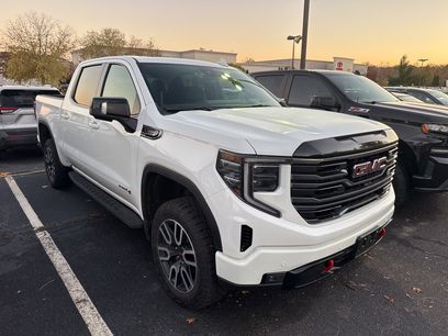 Used 2025 GMC Sierra 1500 AT4 w/ AT4 Premium Package