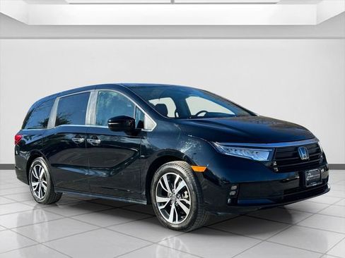 Certified 2022 Honda Odyssey Touring image 1