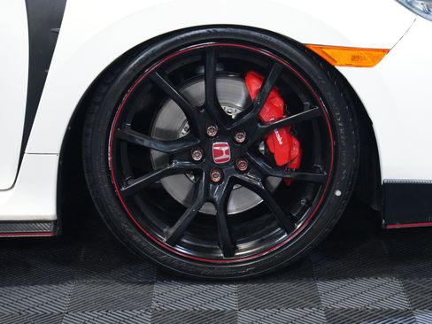 Used 2018 Honda Civic Type R image 54