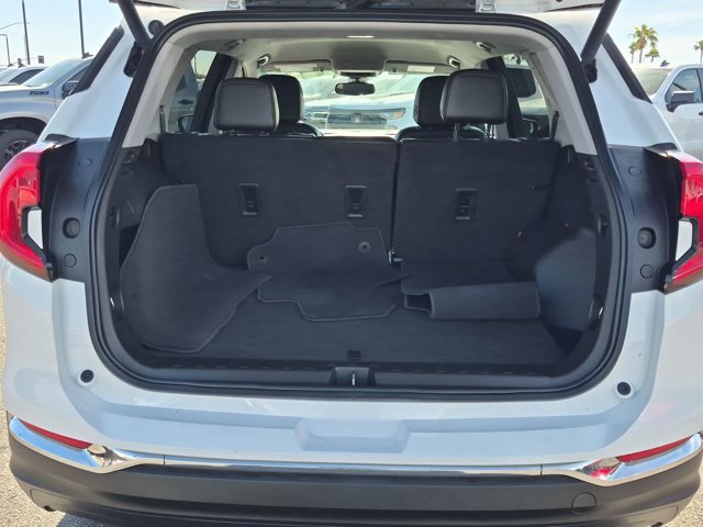Certified 2023 GMC Terrain SLT FWD image 10