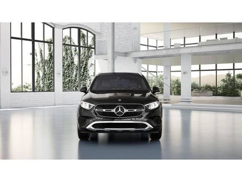 Used 2026 Mercedes-Benz GLC 300 4MATIC image 7