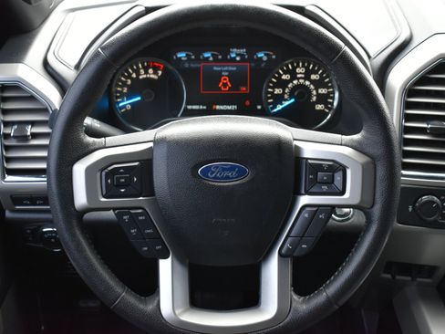 Used 2015 Ford F150 Lariat w/ Equipment Group 502A Luxury image 14