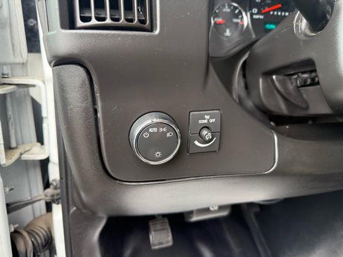 Used 2020 Chevrolet Express 2500 Extended w/ Communications Package image 13