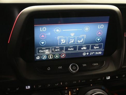 Used 2021 Chevrolet Camaro ZL1 image 19
