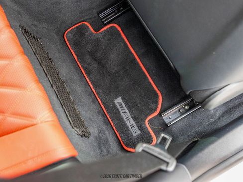 Used 2025 Mercedes-Benz AMG GT 63 image 27