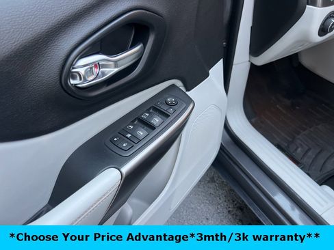 Certified 2021 Jeep Cherokee Latitude Lux w/ Trailer Tow Group image 34