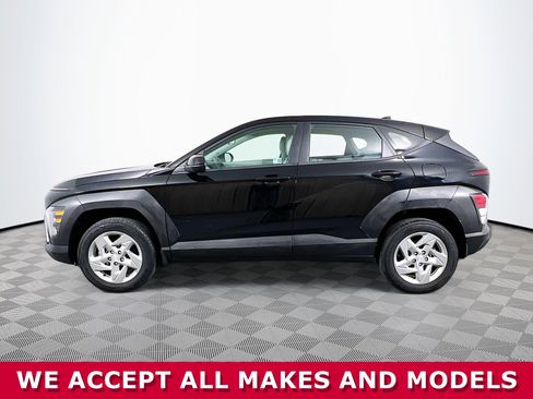 Used 2024 Hyundai Kona SE image 28