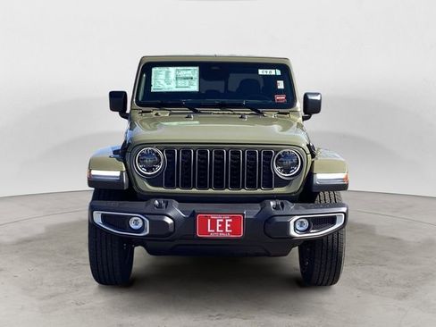 New 2026 Jeep Gladiator Sport image 9