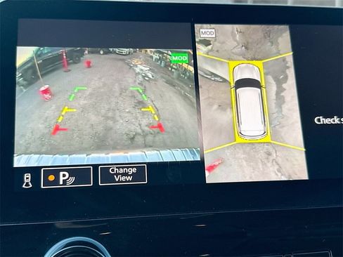 Used 2023 INFINITI QX80 Luxe w/ Cargo Package image 15