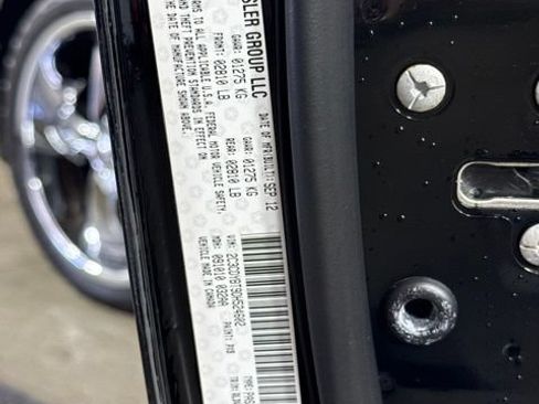 Used 2013 Dodge Challenger R/T RWD image 16