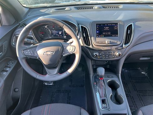 Used 2024 Chevrolet Equinox RS image 9
