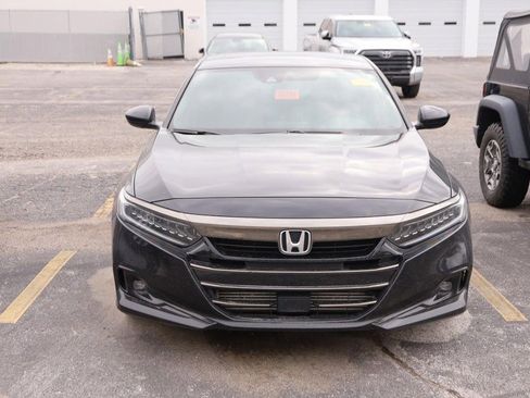 Used 2021 Honda Accord Sport image 4
