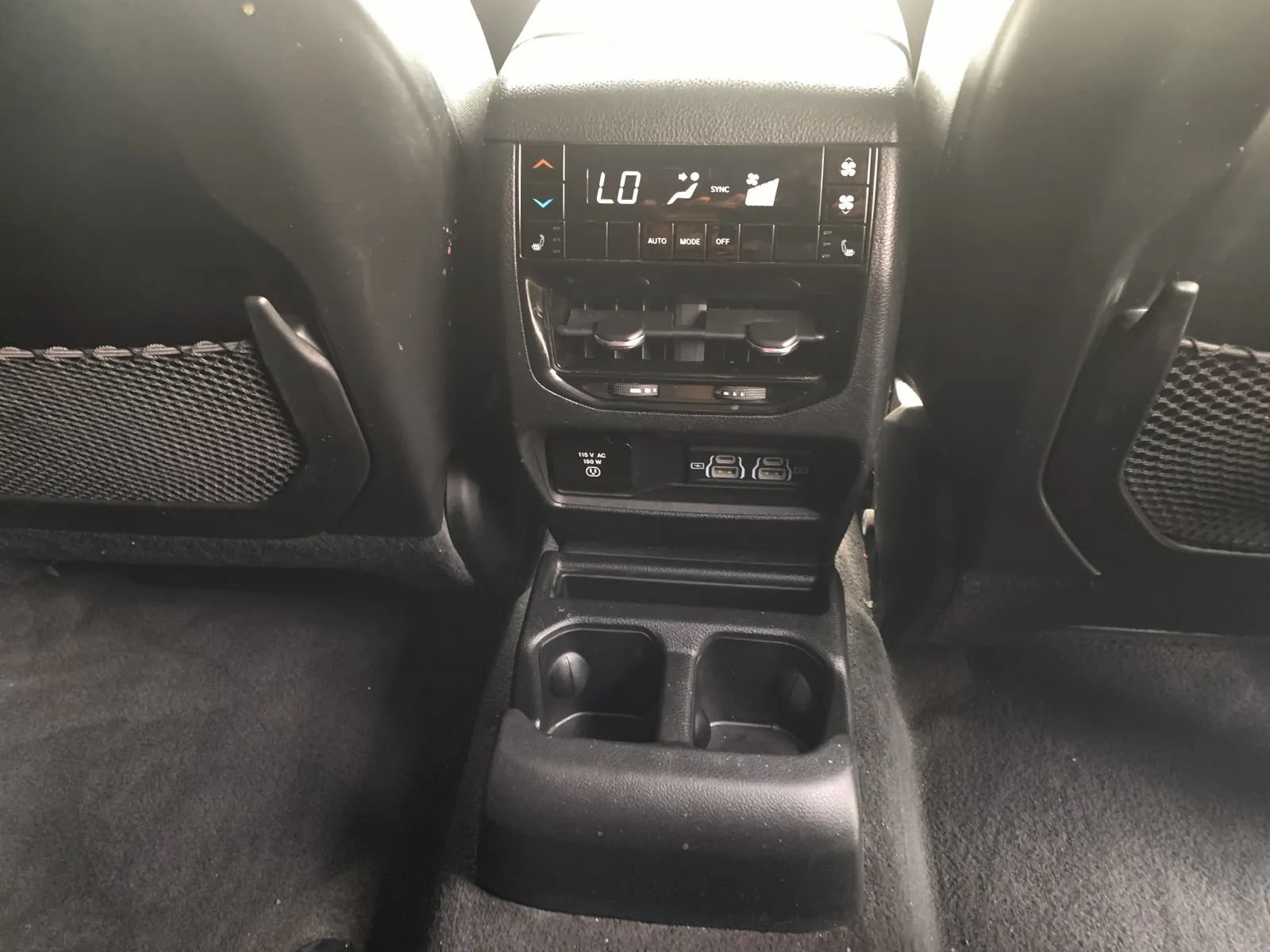 Used 2022 Jeep Grand Cherokee L Limited RWD image 35