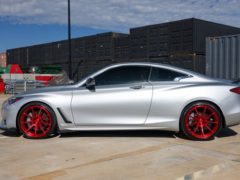 Used 2018 INFINITI Q60 3.0t Sport w/ Sensory Package 3.0T Sport image 8