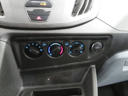 Used 2018 Ford Transit 250 130 Low Roof image 22