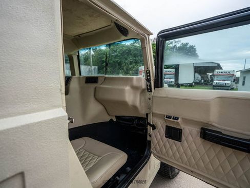 Used 2000 HUMMER H1 4-Door Wagon AWD/4WD image 45