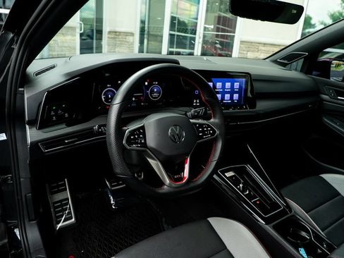 Used 2023 Volkswagen GTI Autobahn FWD image 21