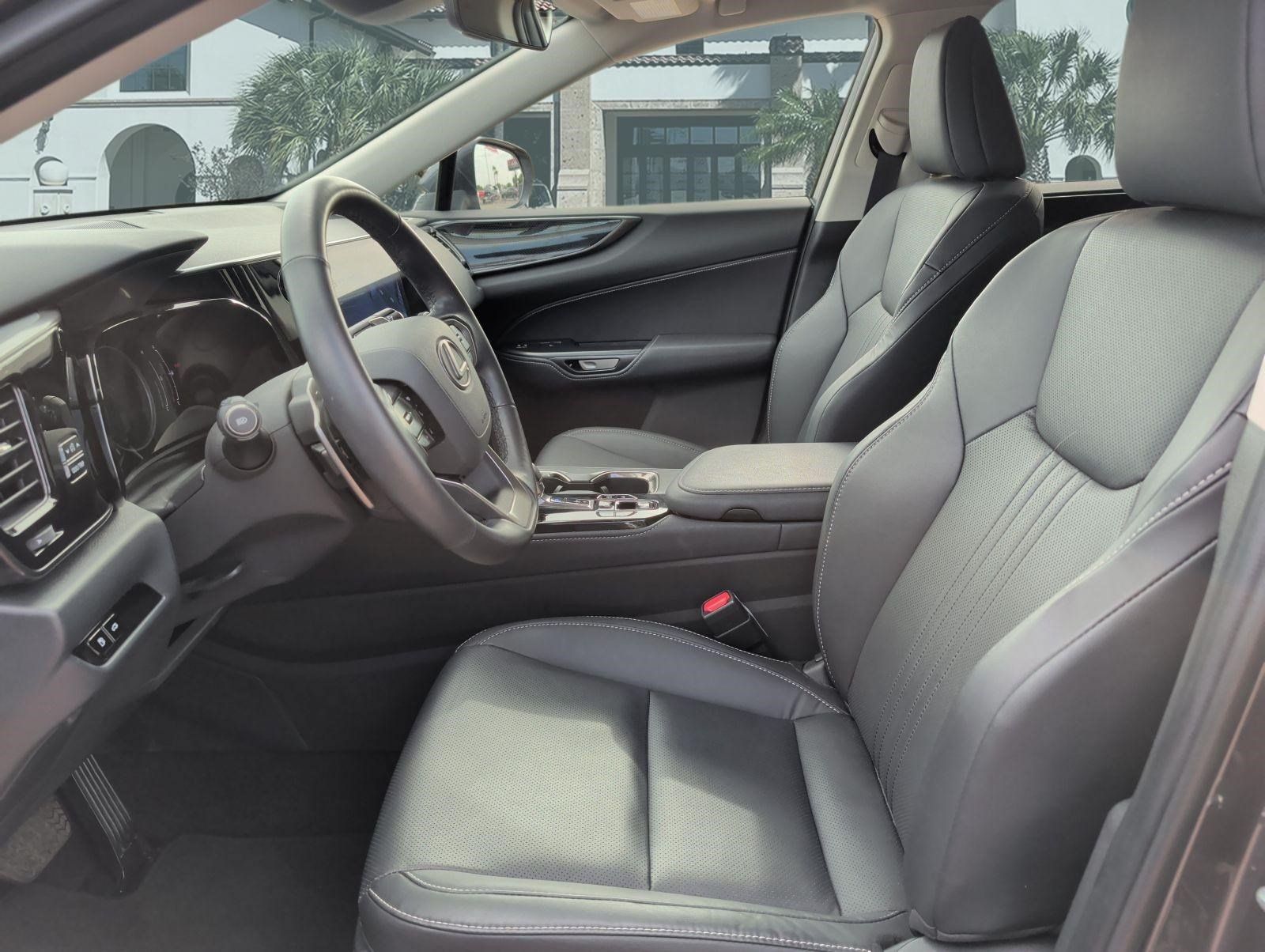 Certified 2026 Lexus NX 350 AWD w/ Accessory Package (Z1) image 11