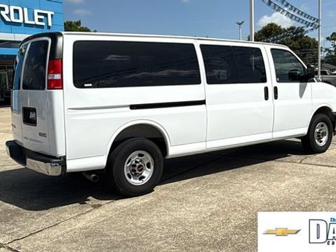 Used 2025 GMC Savana 3500 LT w/ LT Preferred Equipment Group RWD image 20