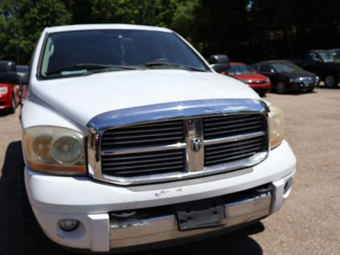 Used 2006 Dodge Ram 2500 Truck Laramie AWD/4WD image 10