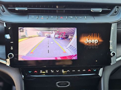 New 2026 Jeep Grand Cherokee L Altitude RWD image 12