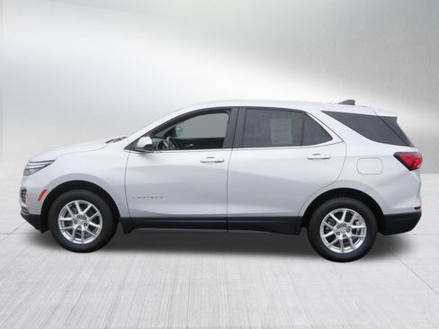 Used 2022 Chevrolet Equinox LT AWD/4WD image 4