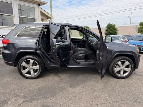Used 2014 Jeep Grand Cherokee Overland AWD/4WD image 20